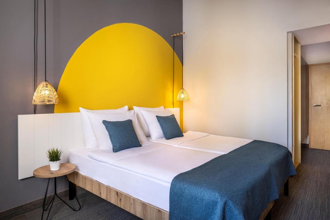 Sunny By Valamar Hotel